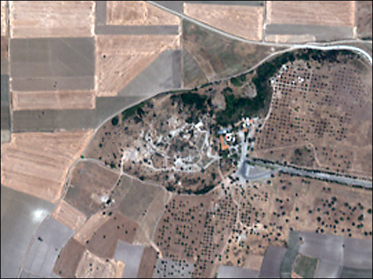トロイア遺跡（ヒサルルク）周辺の衛星写真